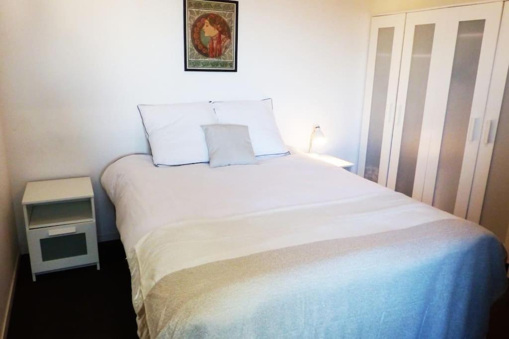 Appartement Proche Chu Avec Balcon Et Parking ลีลล์ ภายนอก รูปภาพ